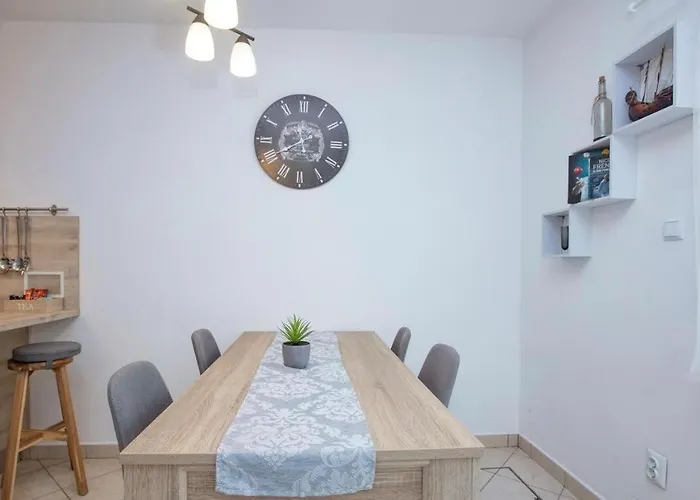 招待所 Near The Sea In 3*