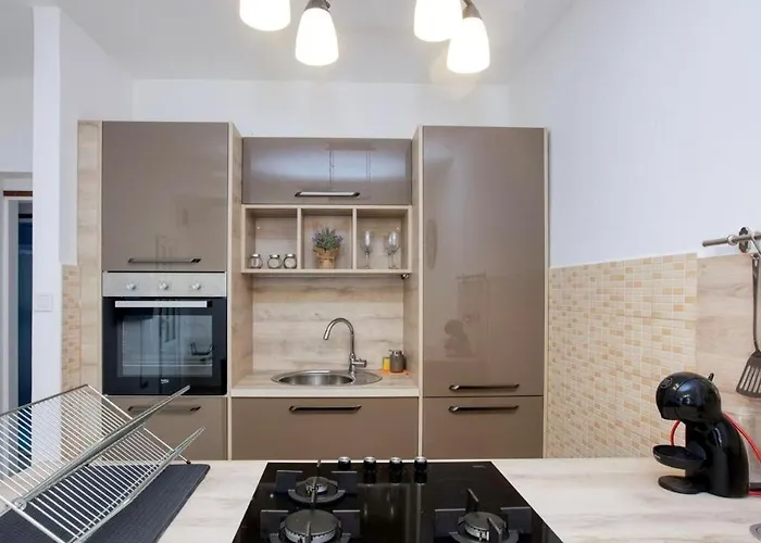 Near The Sea In Gasthuis